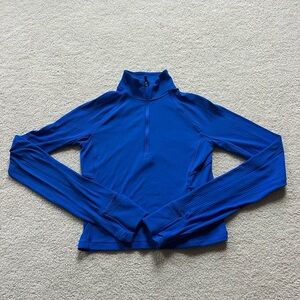 Lululemon it’s Rulu Ripped Cropped Half Zip in Blue